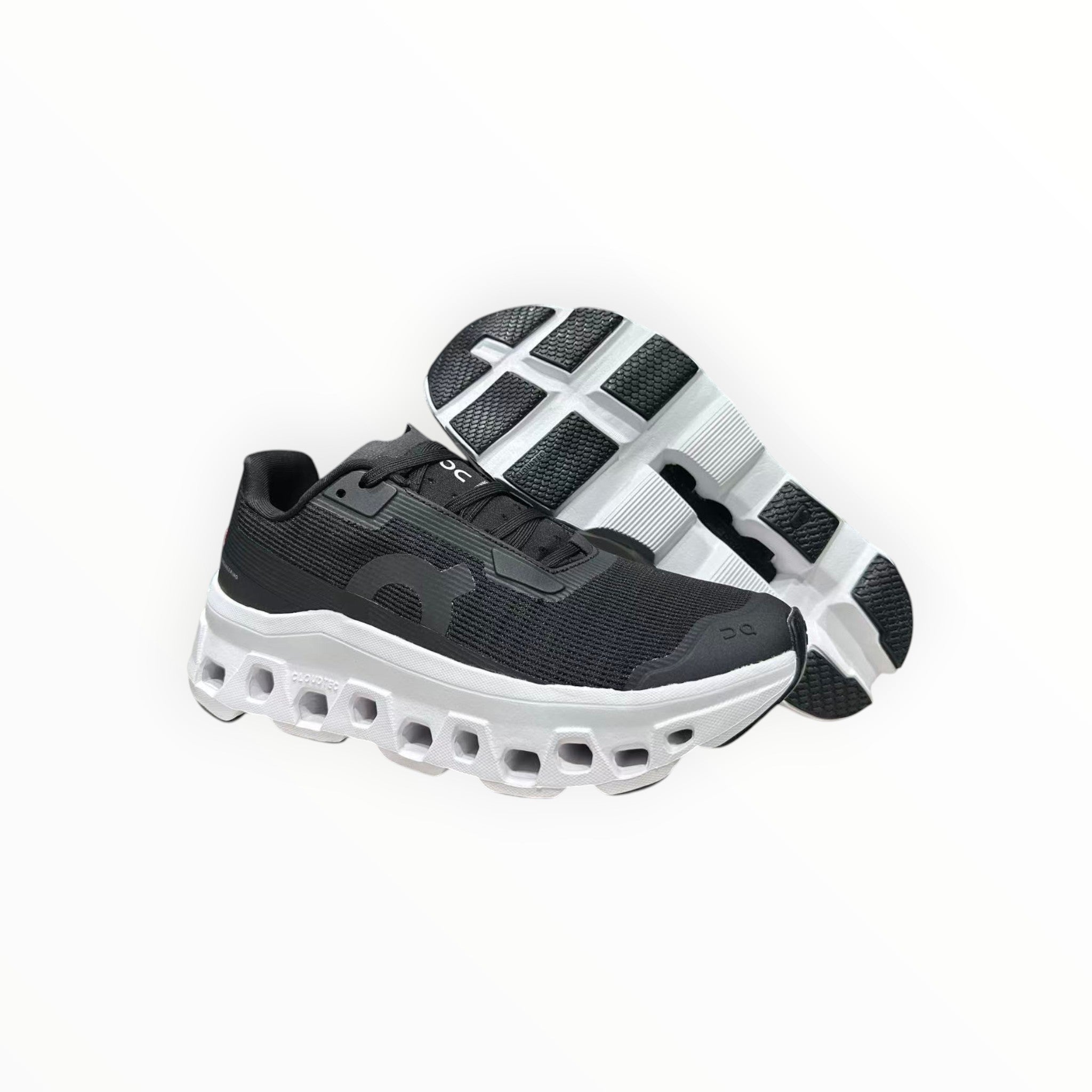 On Running Cloudmonster Void - Black & white