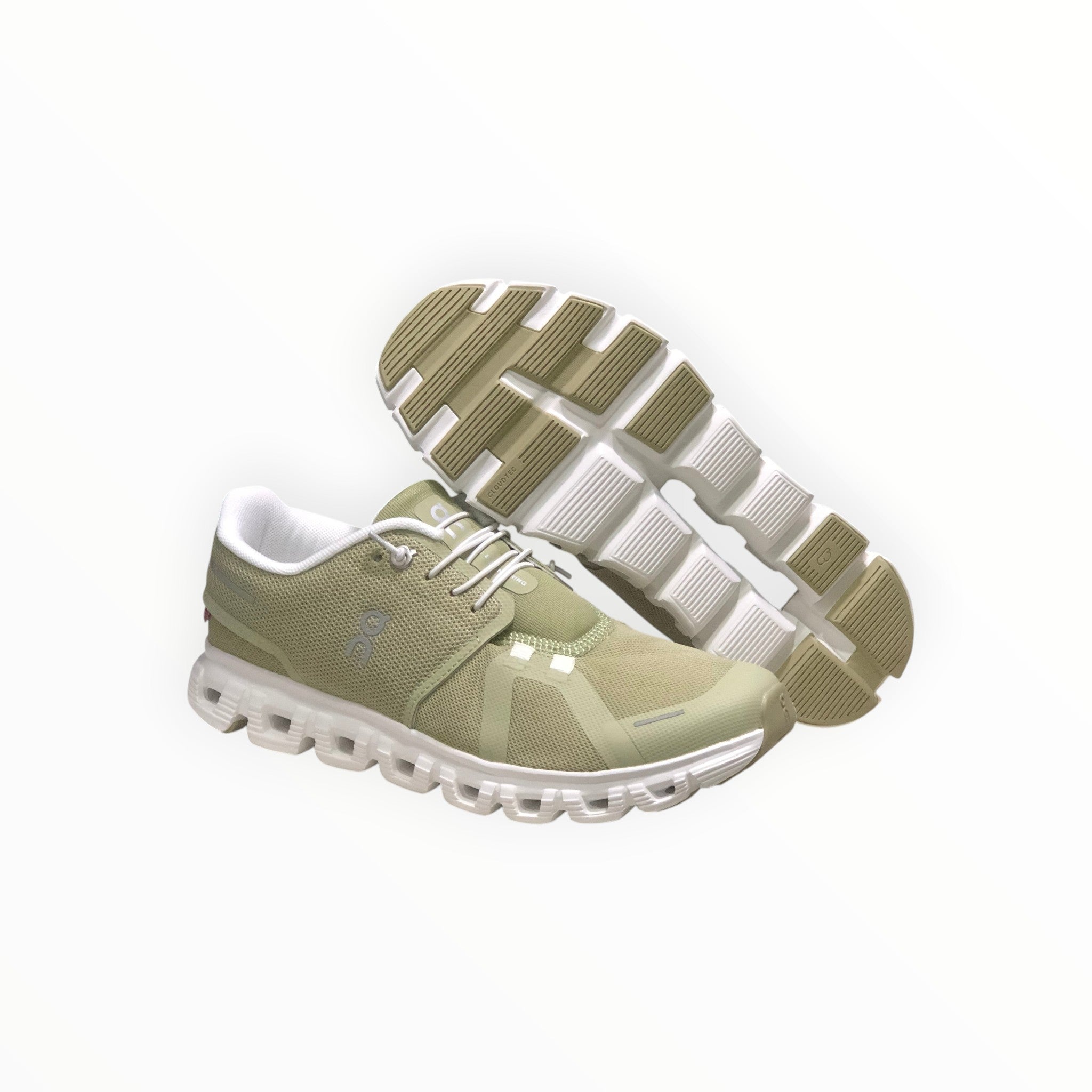 On - Cloud 6 Waterproof Shoes Grass Green