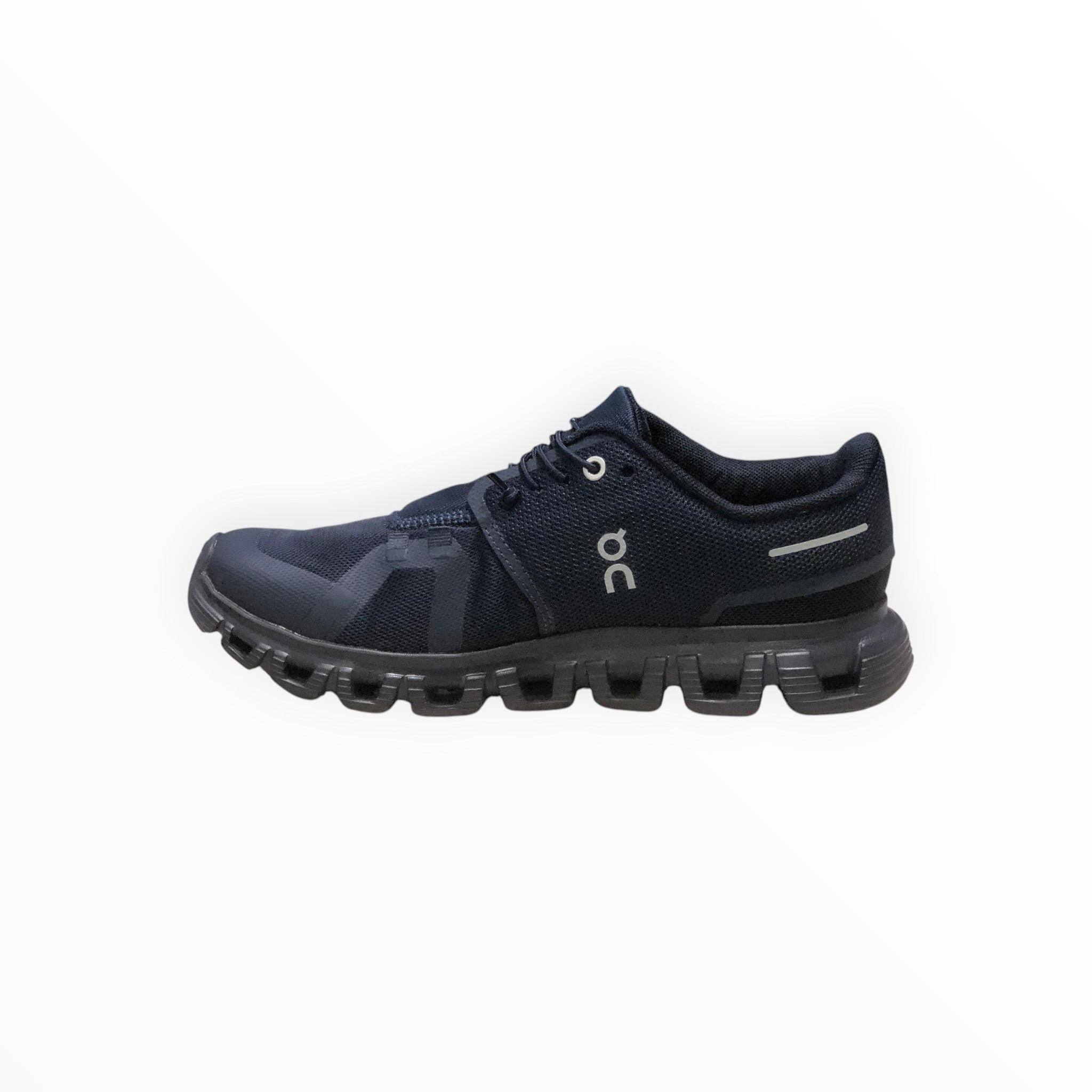 On - Cloud 6 Waterproof Shoes Black and Deep Blue